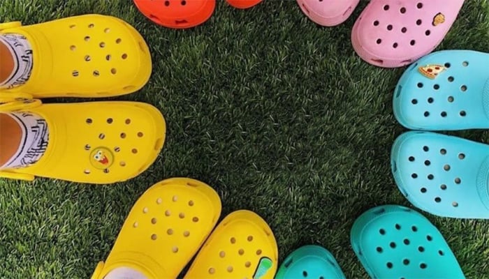 Crocs Colors